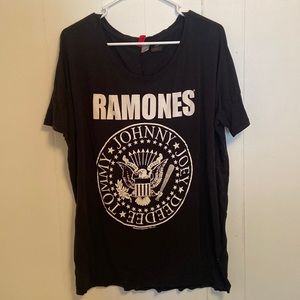 Ramones t-shirt